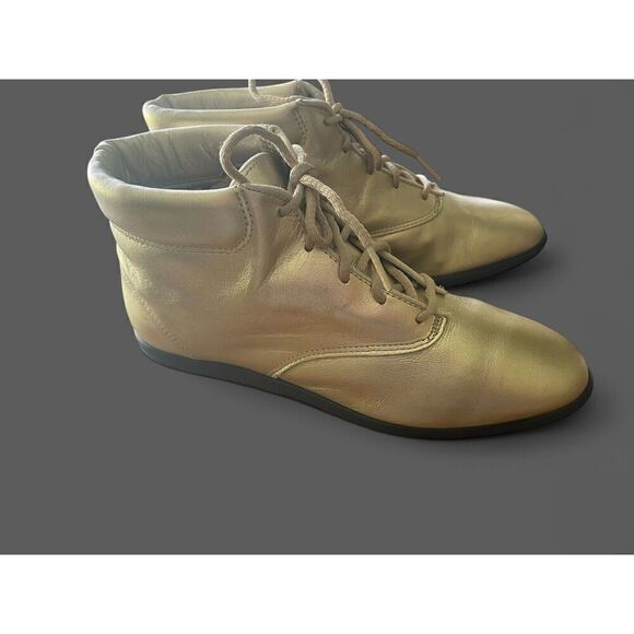 Tic Tac Toe Women’s Vintage Metallic Gold Genuine Leather Booties US 6.5 NWOT - Picture 8 of 9